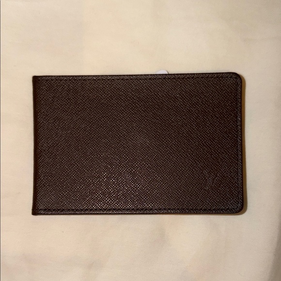 Louis Vuitton Brown Leather Taiga Card Pass Case Wallet